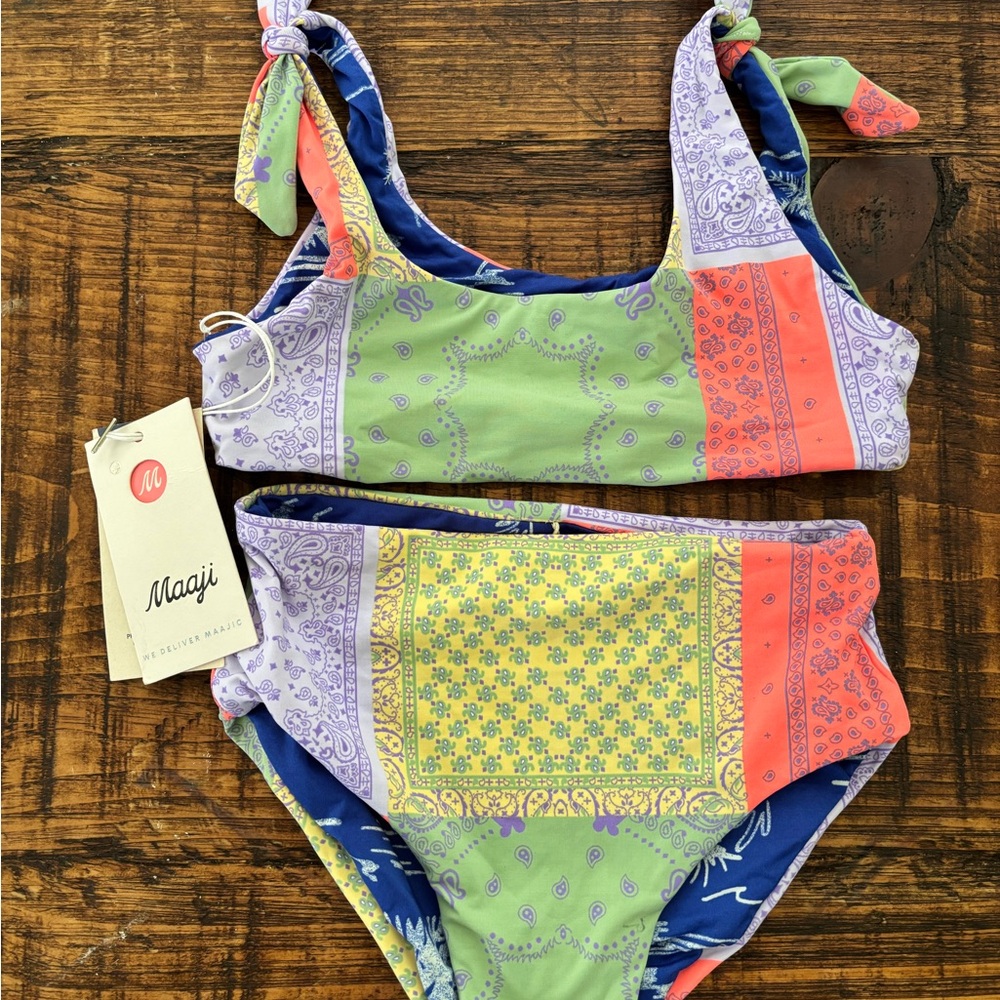 New Maayi swimsuit new with tag size8